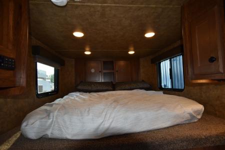 Used 2020 Lakota CH27 Horse Trailer