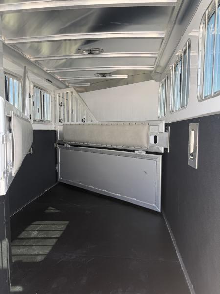 New 2026 Featherlite 3 Horse Bumper Pull Horse Trailer