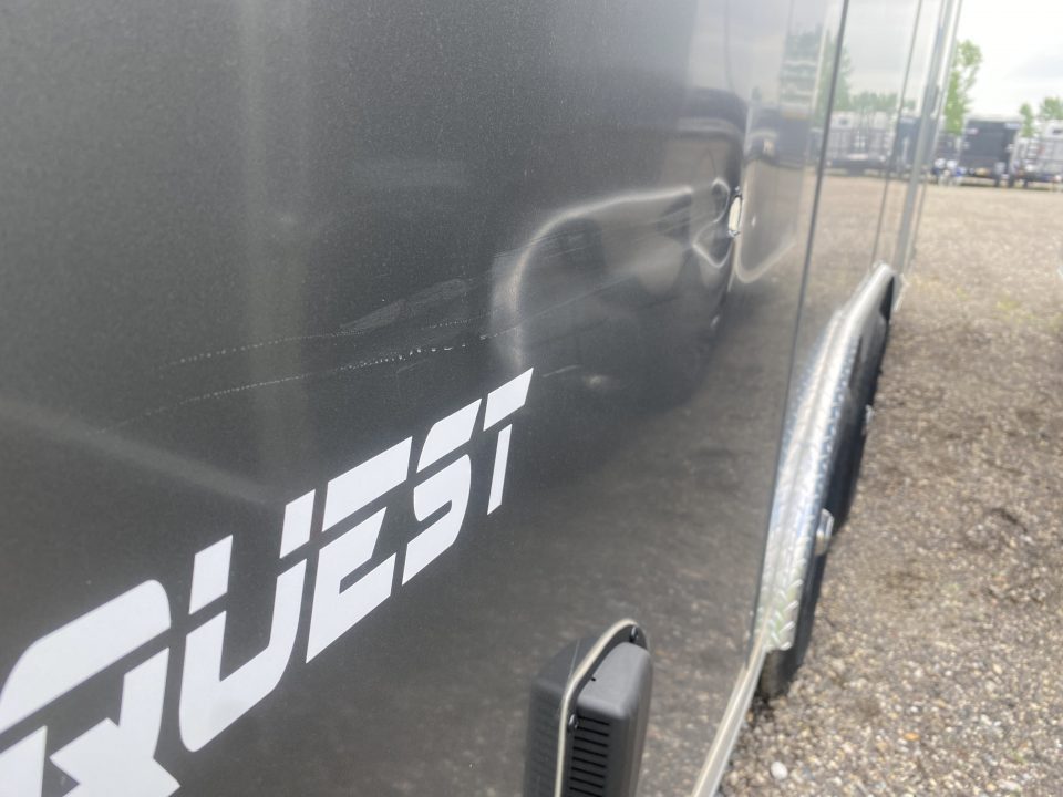New 2026 Formula Trailers (SCRATCH & DENT) 8.5X20 Conquest V-Nose 10K w/7ft Height Cargo / Enclosed Trailer