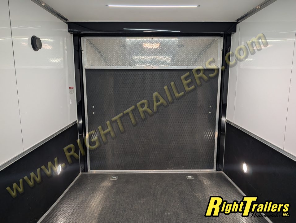 Used 2025 Continental Cargo 8.5x28 Race Trailer