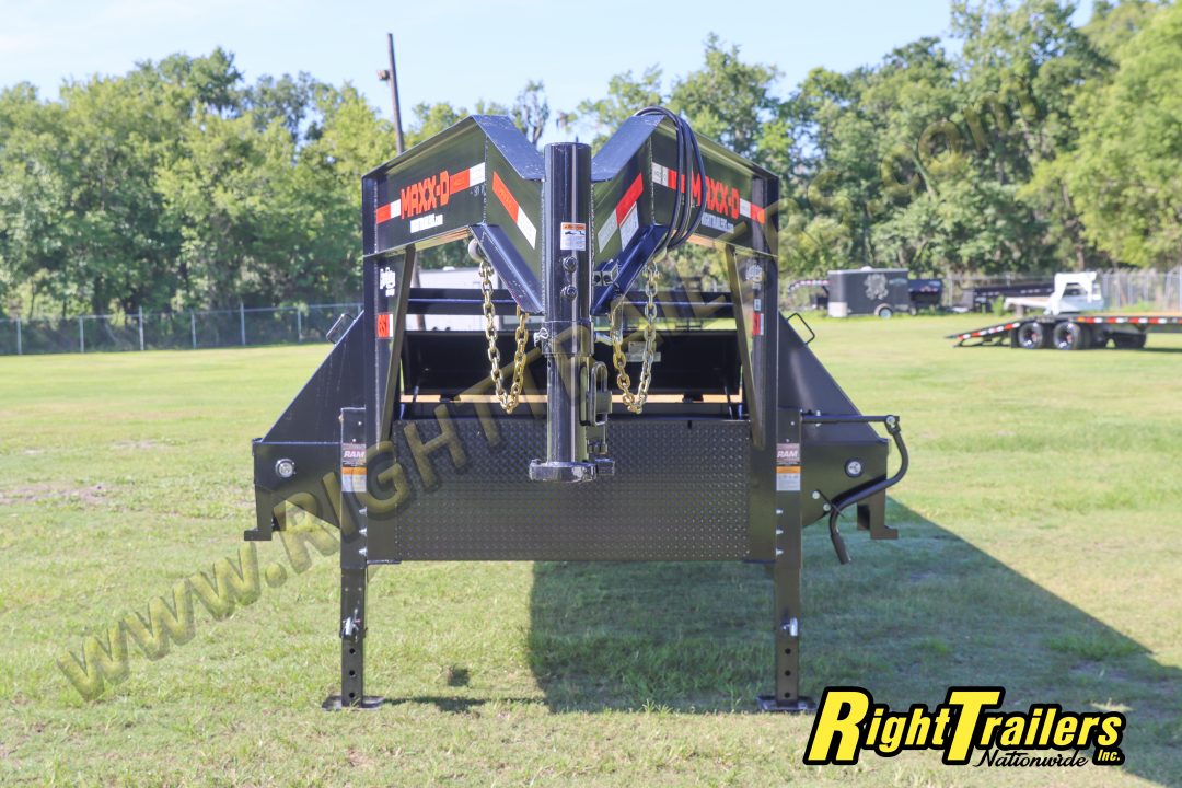 New 2027 8.5X40 MAXX-D GOOSENECK EQUIPMENT TRAILER