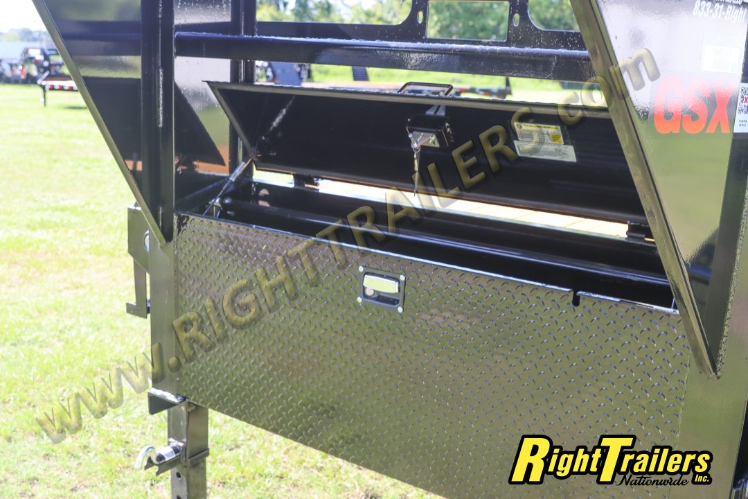 New 2027 8.5X40 MAXX-D GOOSENECK EQUIPMENT TRAILER