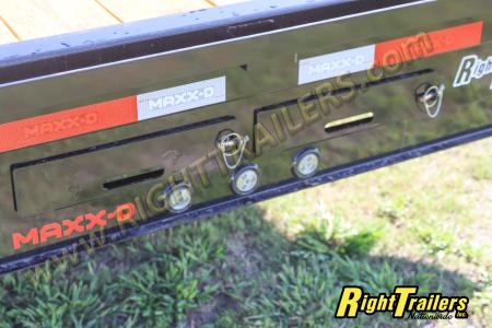 New 2027 8.5X40 MAXX-D GOOSENECK EQUIPMENT TRAILER