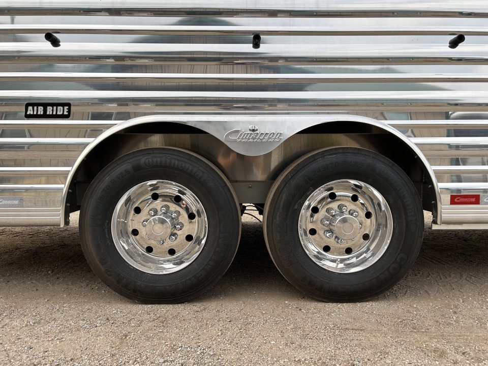 New 2027 Cimarron Trailers 6 Horse Norstar Slant Trainer Trailer