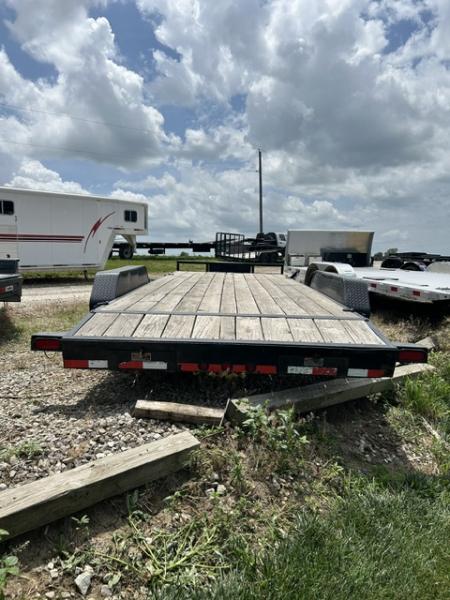 Used 2016 Load Trail 83"X20' 9.9K CAR HAULER SLIDE-OUT RAMPS Car / Racing Trailer