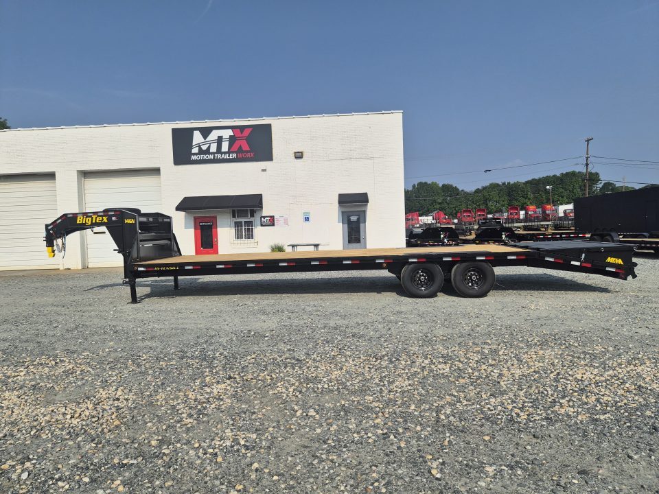 New 2027 Big Tex Trailers 25+5 14GN w/ Mega Ramps Flatbed Trailer