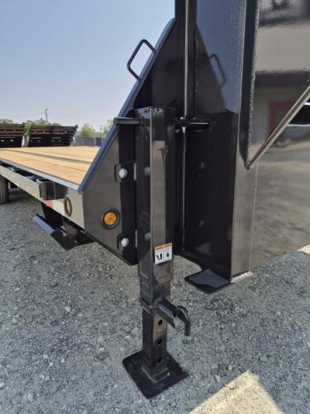 New 2027 Big Tex Trailers 20+5 14GN w/ Mega Ramps Flatbed Trailer
