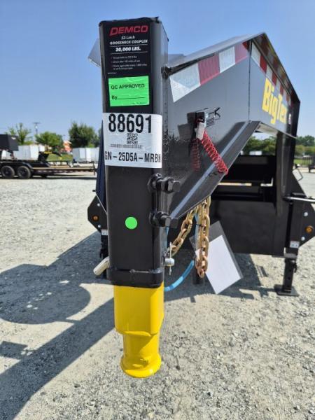 New 2027 Big Tex Trailers 20+5 14GN w/ Mega Ramps Flatbed Trailer