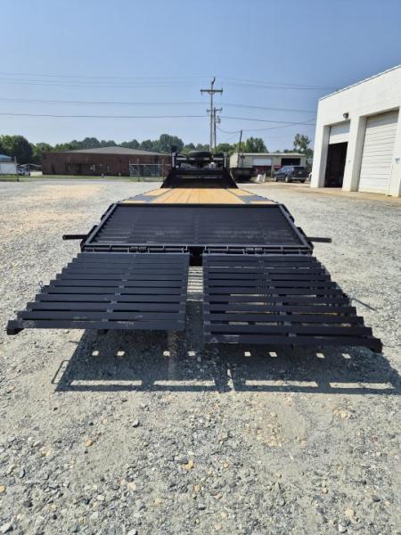 New 2027 Big Tex Trailers 20+5 14GN w/ Mega Ramps Flatbed Trailer