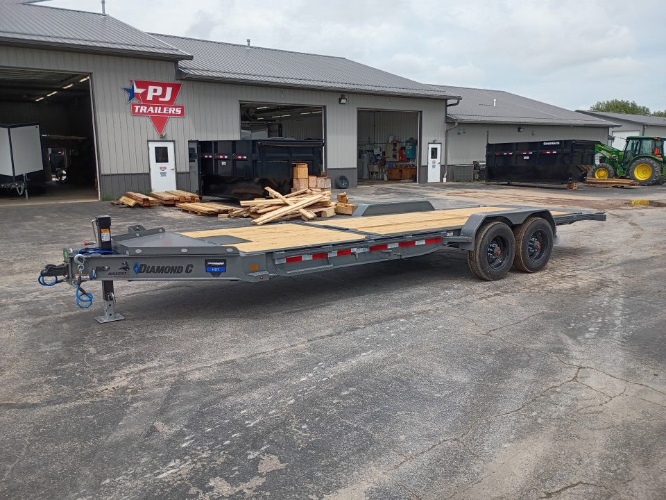 New 2026 Diamond C Trailers HDT210 22X82