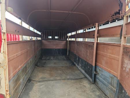 Used 2003 J&J STOCK 18'
