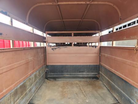 Used 2003 J&J STOCK 18'