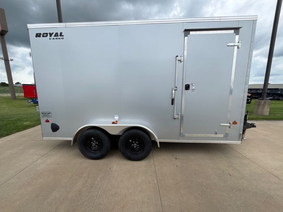 New 2026 SOUTHLAND TRAILER CORP. LCHT35-716V-86R Cargo / Enclosed Trailer