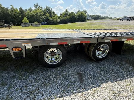 New 2026 Diamond C FMAX 212 40’ Flatbed Trailer, PACESETTER EDITION, HYD DOVETAIL, HYD JACKS, DISC BRAKES, HUTCH SUSPENSION, 25.9K GVWR