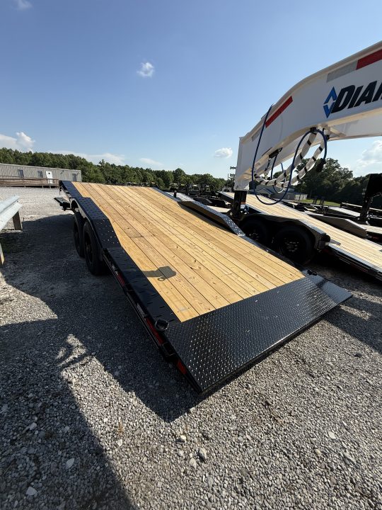 New 2026 Diamond C HXD 210 24’ Equipment Trailer, HYDRAULIC JACK, WIINCH PLATE/BED ROLLER, 23K GVWR, 17.5 18 PLY TIRES