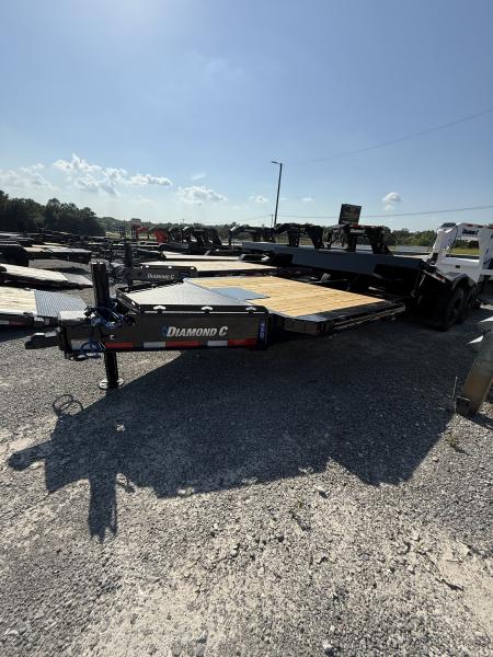 New 2026 Diamond C HXD 210 24’ Equipment Trailer, HYDRAULIC JACK, WIINCH PLATE/BED ROLLER, 23K GVWR, 17.5 18 PLY TIRES