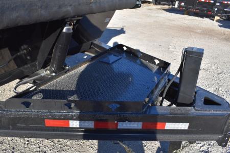 New 2027 PJ Trailers DT1-14-VYGR-2FT