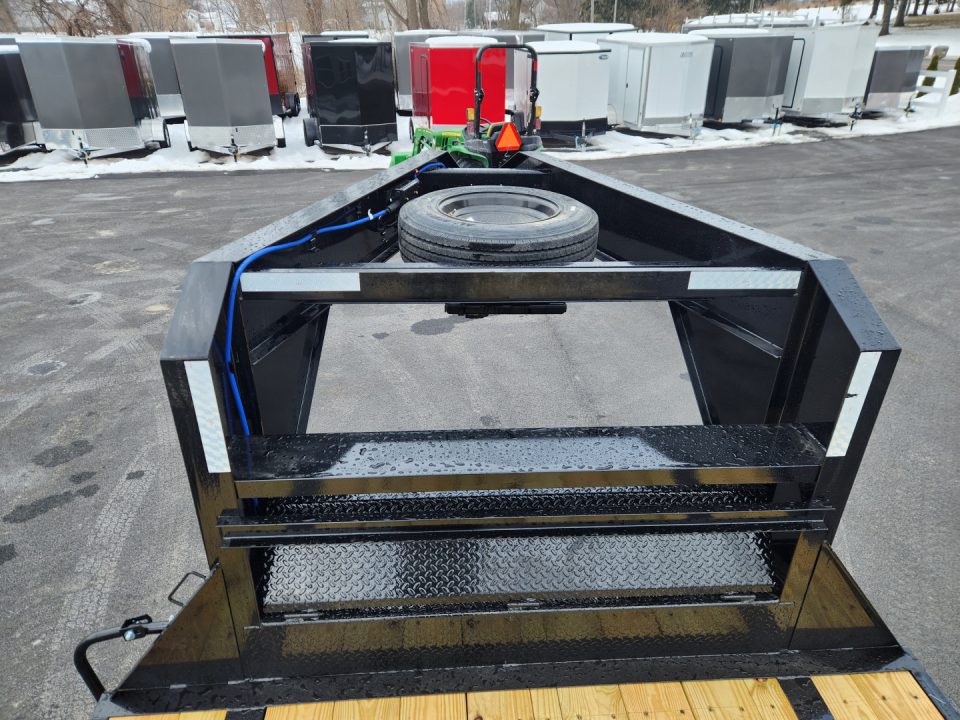 New 2027 Load Trail GS0228082 Gooseneck Equipment Trailer