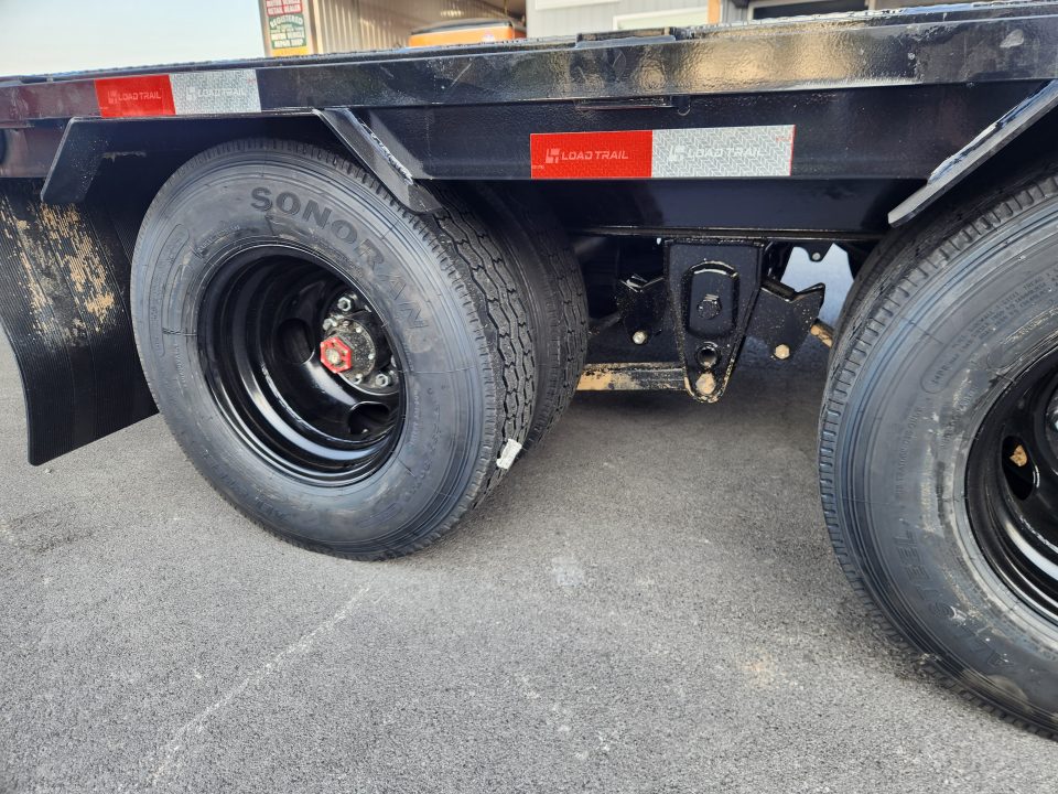 New 2027 Load Trail GL322 Hyd Tail Gooseneck Equipment Trailer