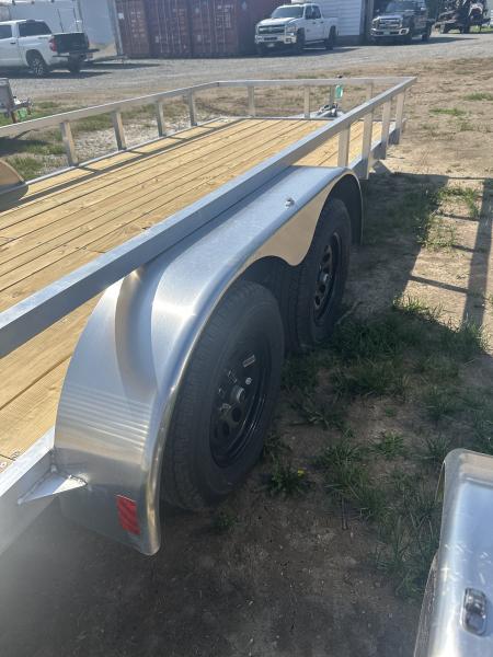 New 2027 Mission MOCH8X22-W-2.0 Car Hauler