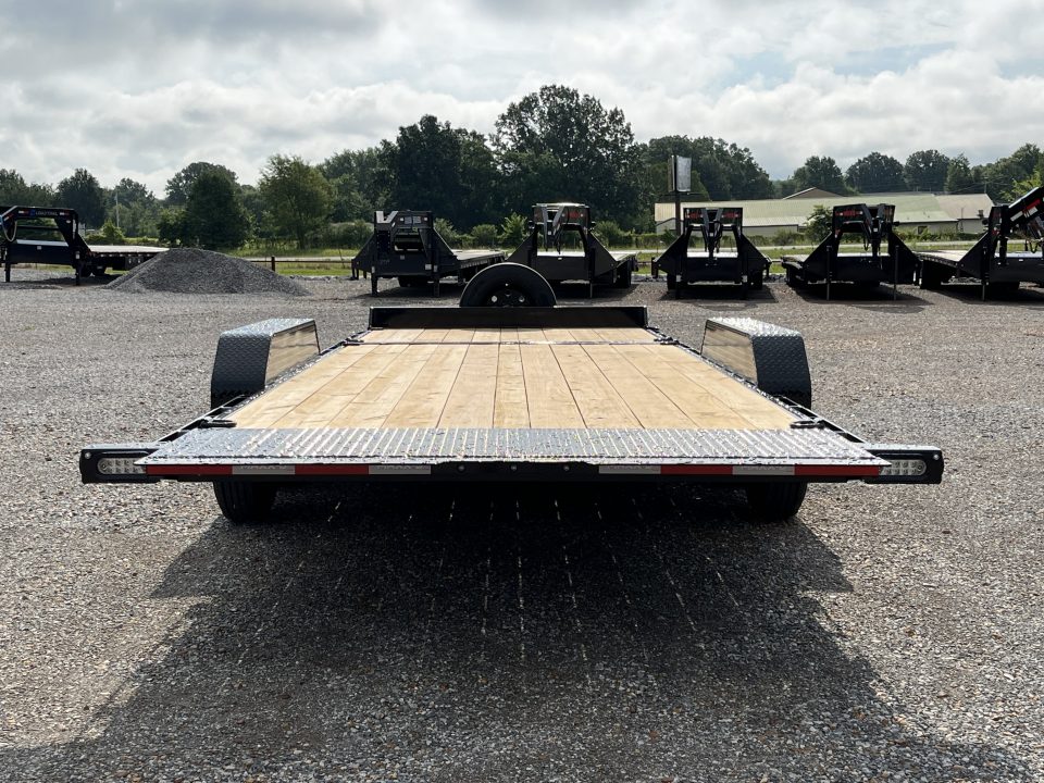 New 2027 MAXXD 83" X 22' 17.5K Tilt Equipment Trailer