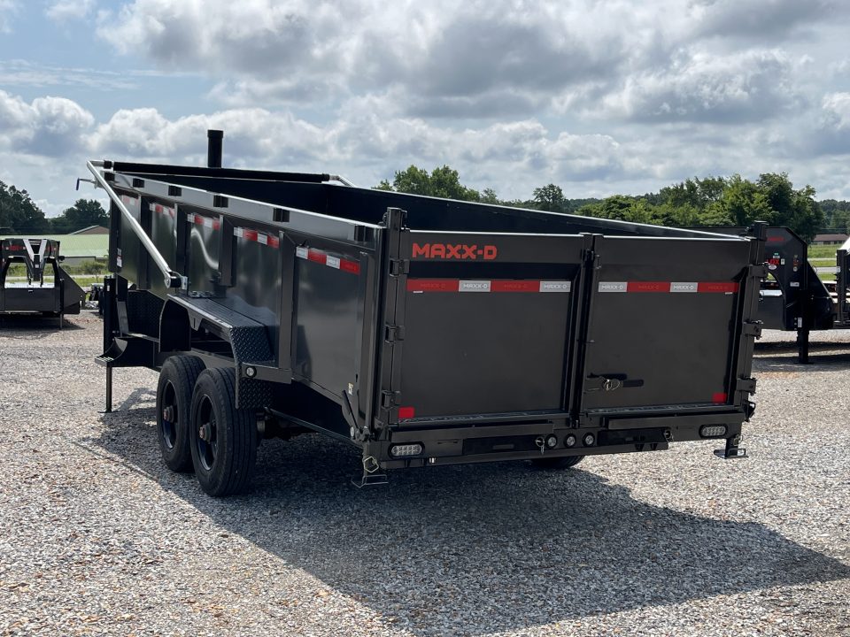 New 2027 MAXX-D 83"X20' 24K Telescopic Super Dump Trailer