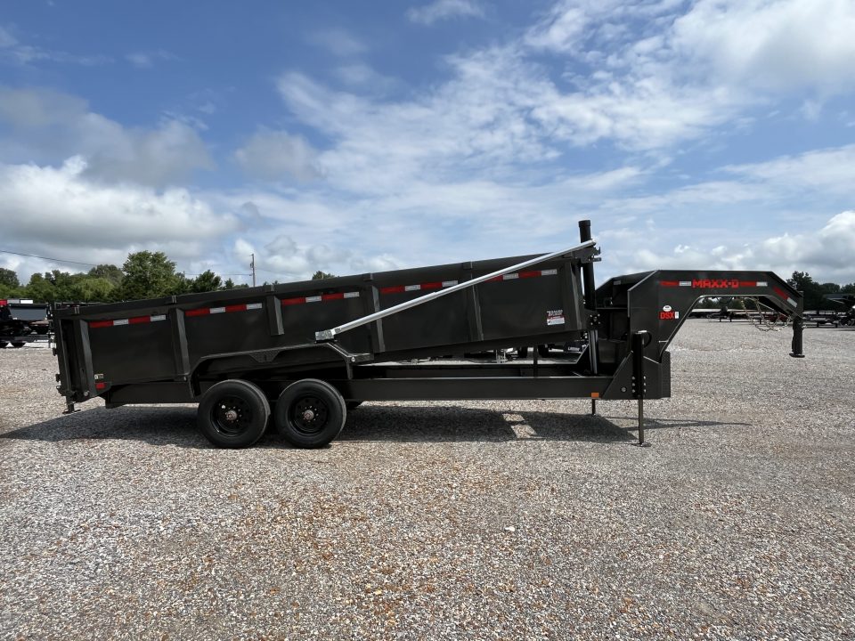 New 2027 MAXX-D 83"X20' 24K Telescopic Super Dump Trailer