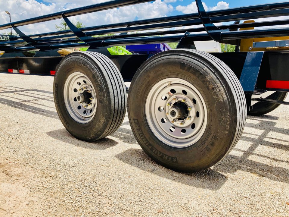 New 2026 May Trailer 42' GOLIATH INLINE HAY TRAILER