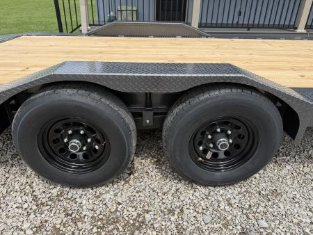 New 2026 Diamond C Trailers GTF 206 20X83 Car Hauler