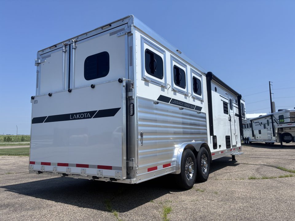 New 2027 Lakota Legacy 3H 9'LQ Horse Trailer