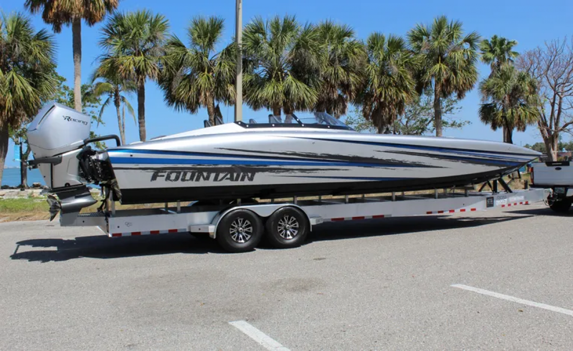 Used 2025 Fountain 34' Thundercat Performance Boat