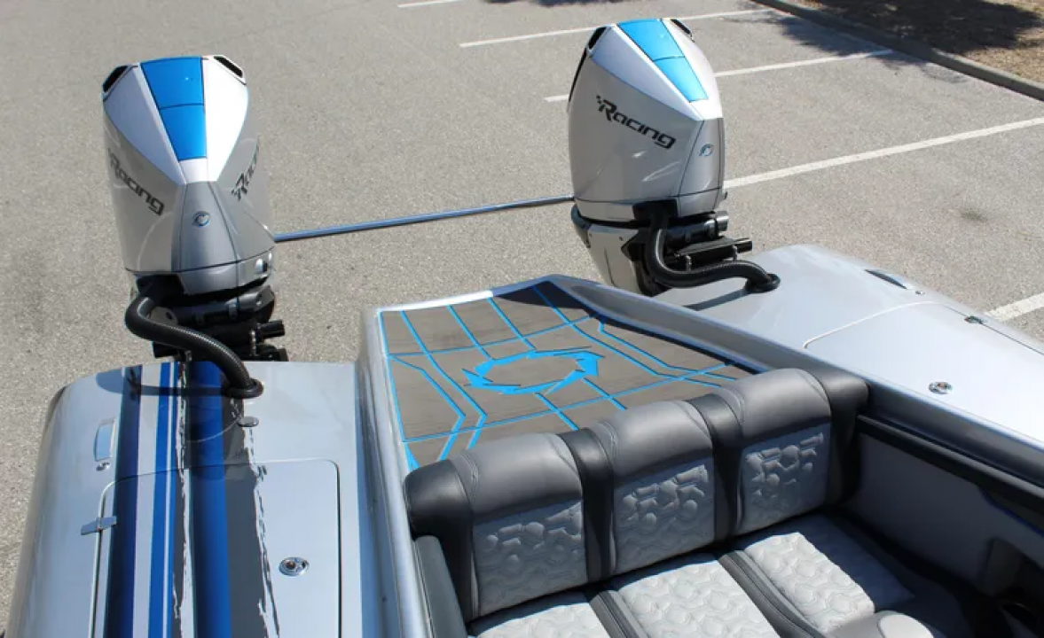Used 2025 Fountain 34' Thundercat Performance Boat