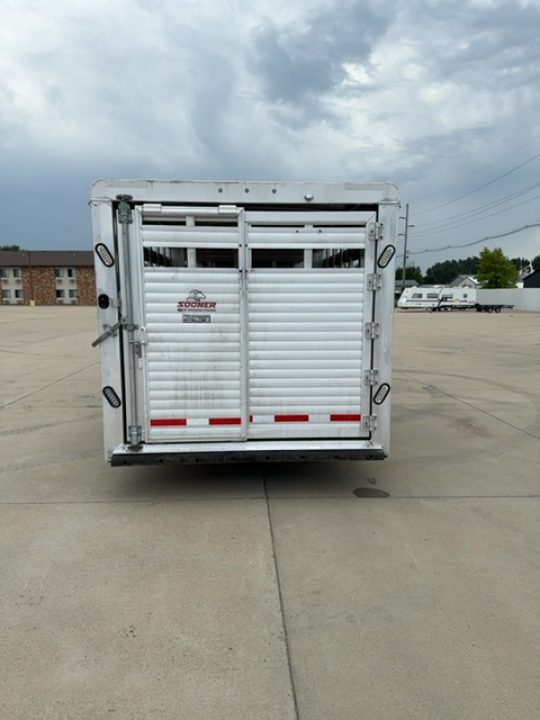 Used 2019 Sooner STK-7630 Stock Trailer