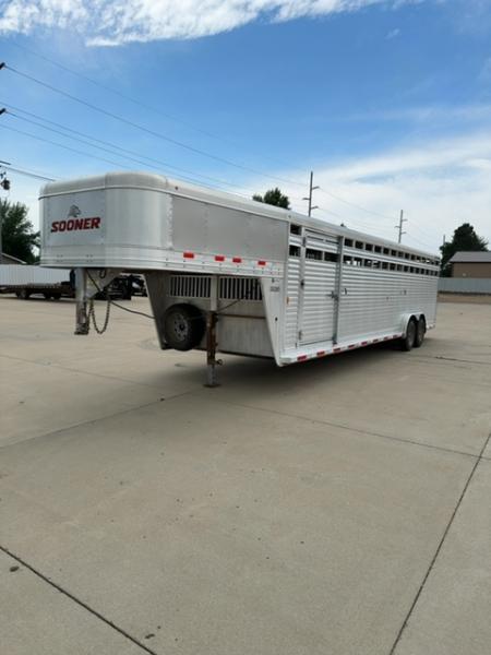 Used 2019 Sooner STK-7630 Stock Trailer
