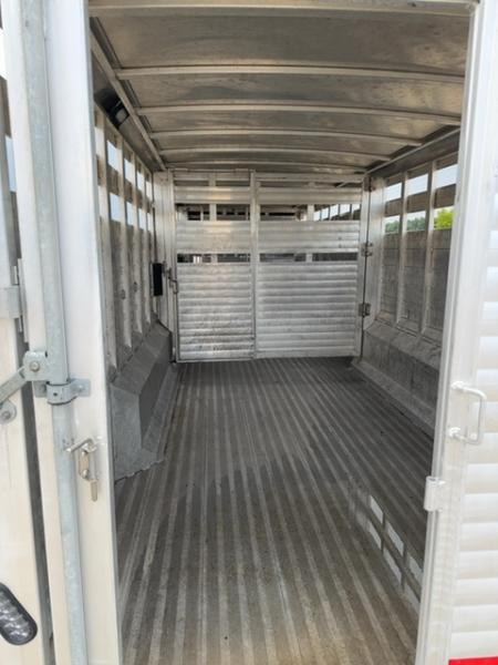 Used 2019 Sooner STK-7630 Stock Trailer