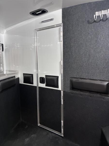New 2027 4-Star Trailers 2H 10'LQ Horse Trailer