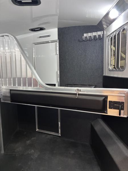 New 2027 4-Star Trailers 2H 10'LQ Horse Trailer