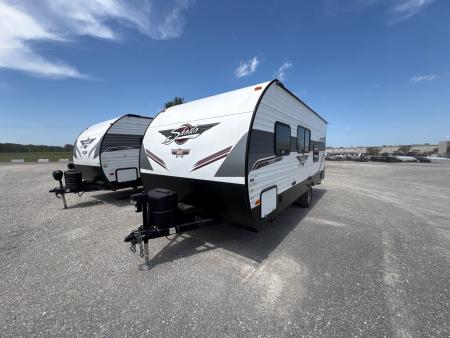 New 2022 Shasta 18BH | Trailer