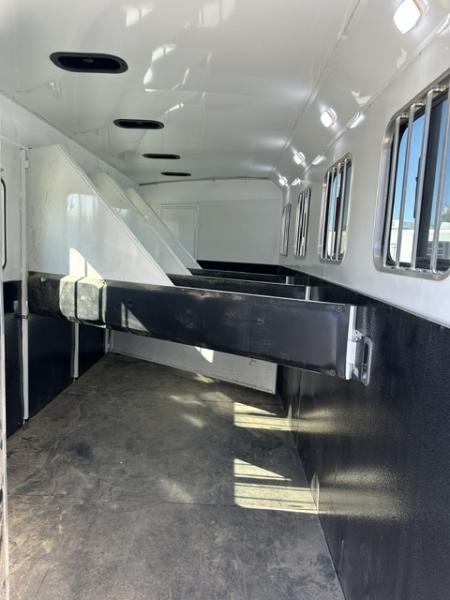 Used 2022 Bison Trailers 4 Horse Living Quarter