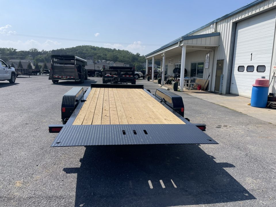 New 2026 Sure-Trac 82"X18' Pro Series Tilt Equipment Trailer