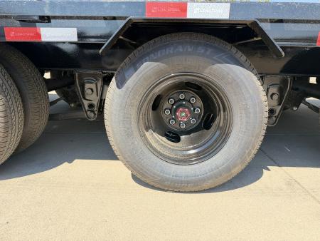 New 2026 Load Trail 8.5-32 Triple Dually Axle Gooseneck Deckover Equipment Hauler W/ Max Ramps and HDSS 30K GVWR