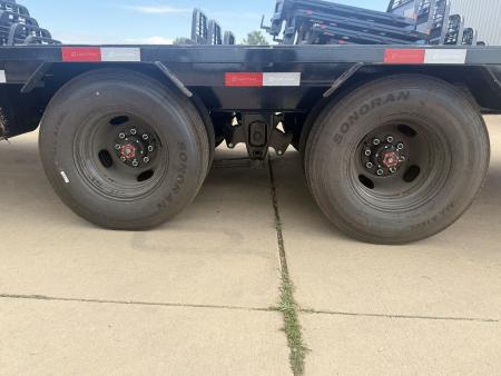 New 2026 Load Trail 8.5-32 Tandem Axle Gooseneck Deckover Equipment Hauler 25.9K GVWR