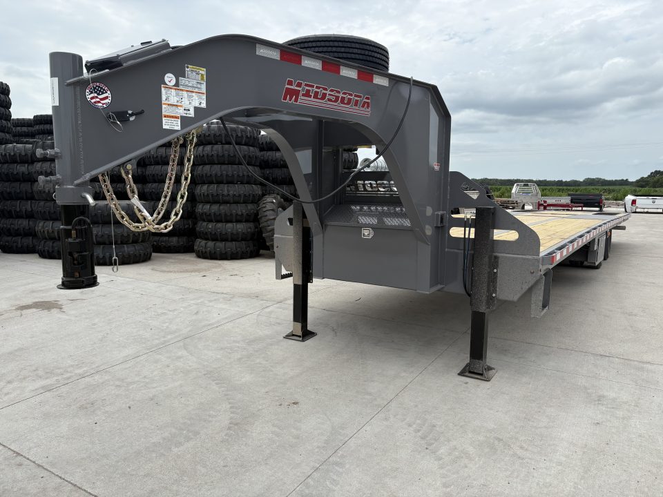 New 2026 Midsota FBHB36-GN-259 Deckover Trailer 102x36ft 12k axles Hydraulic dove tail