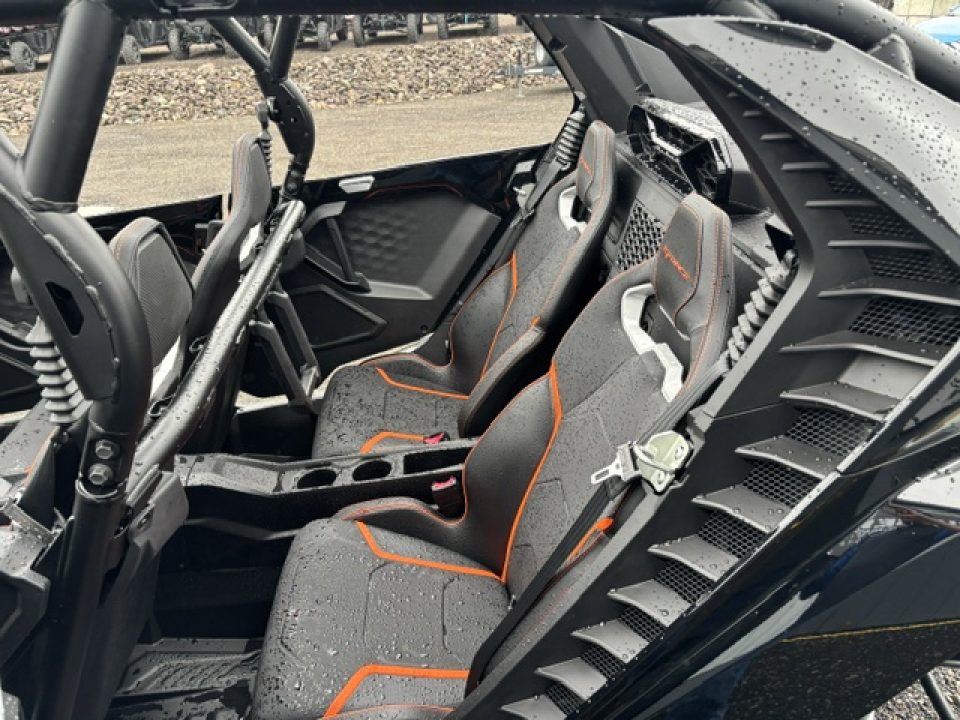 New 2026 CFMOTO Z10-4 Side by Side (Sport)