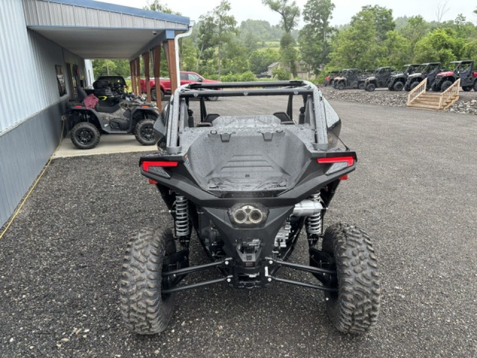 New 2026 CFMOTO Z10-4 Side by Side (Sport)