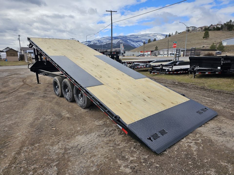 New 2027 Iron Bull 26' 21K Gooseneck Deckover Tilt Trailer