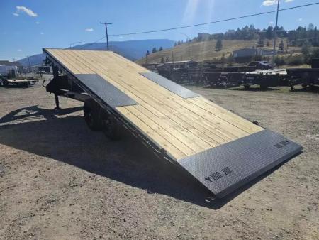 New 2026 Iron Bull 24' 14K Gooseneck Deckover Tilt Trailer