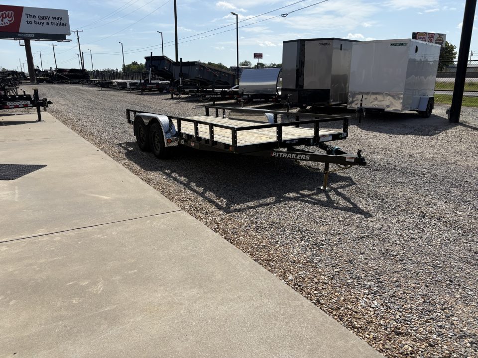 New 2026 PJ 83"x16' Tandem Axle Utility Trailer - UL