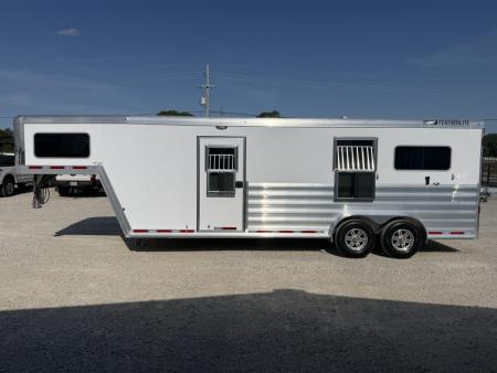 New 2026 Featherlite Trailers 2+1 Gooseneck 9500 Horse Trailer