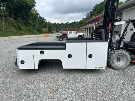 New Martin Truck Bodies Aluminum Gooseneck Service Body DRW 84" CA Cab and Chassis SMOOTH APPEARANCE Gooseneck Bodies